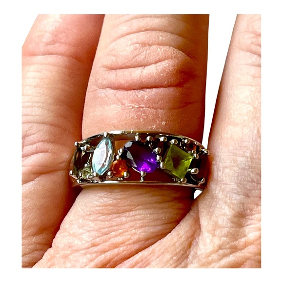 Multi Gemstones band set in Sterling! Amethyst, Peridot, Topaz, Garnets and more - Picture 7 of 10